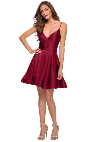 Vestido de satén con escote en V y corsé para fiesta de bienvenida SYH73 