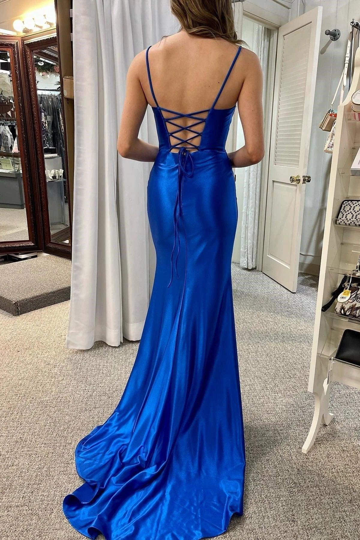 Saxon | Royal Blue Scoop Neck Lace-Up Pleated Mermaid Gown by KissProm