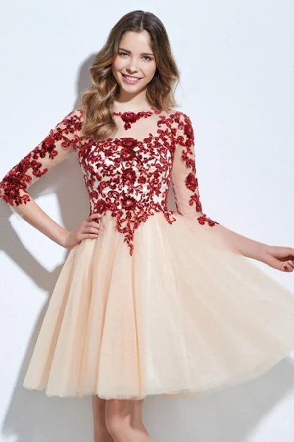 Vestido de cóctel con escote redondo, mangas 3/4, apliques de lentejuelas y largo hasta la rodilla PG118