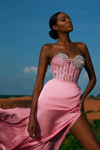 Vestido de fiesta largo de satén con escote en forma de A y abertura