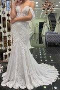 Sexy Off-the-shoulder Sleeveless Mermaid Floor-Length Lace Wedding Dresses with Brush Train by misshow.com