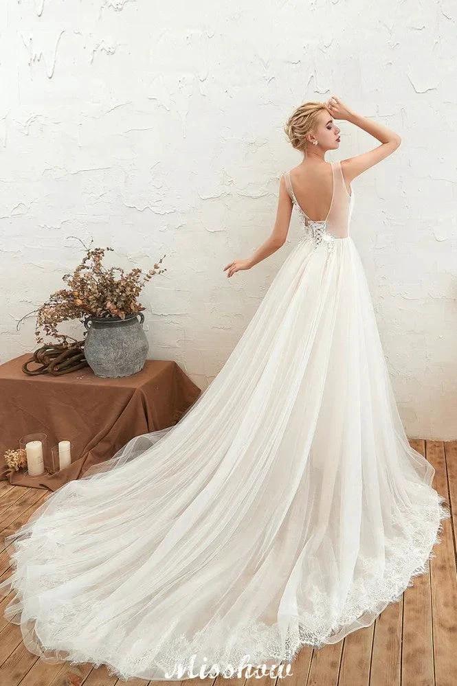 Sexy V-neck Princess Tulle Wedding Dress with Lace Appliques by misshow.com