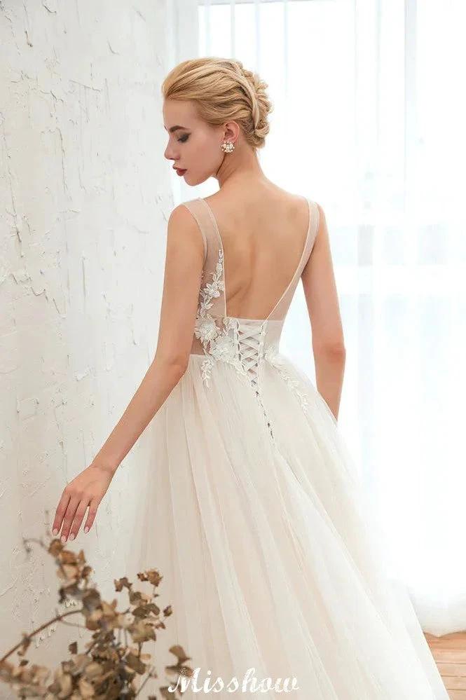 Sexy V-neck Princess Tulle Wedding Dress with Lace Appliques by misshow.com