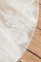 Sexy V-neck Princess Tulle Wedding Dress with Lace Appliques by misshow.com