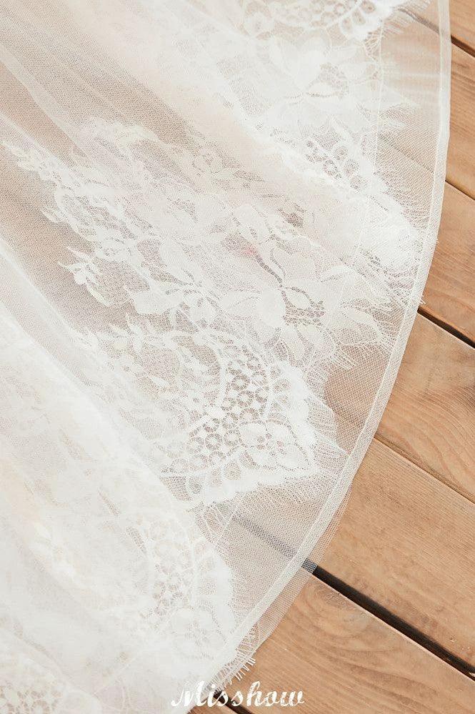 Sexy V-neck Princess Tulle Wedding Dress with Lace Appliques by misshow.com