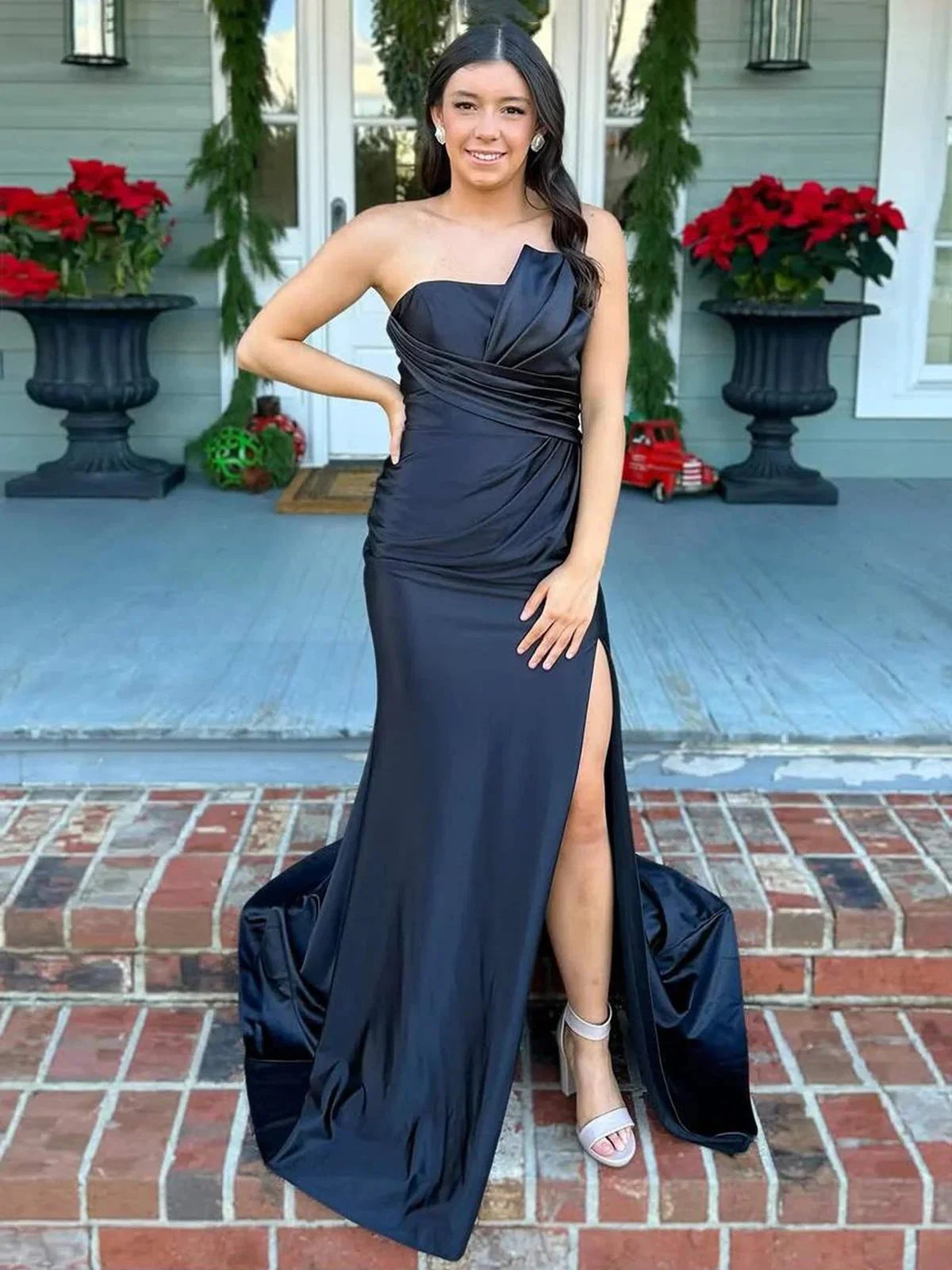Shayna | Mermaid Pleats Strapless Black Long Prom Dresses with Slit by KissProm