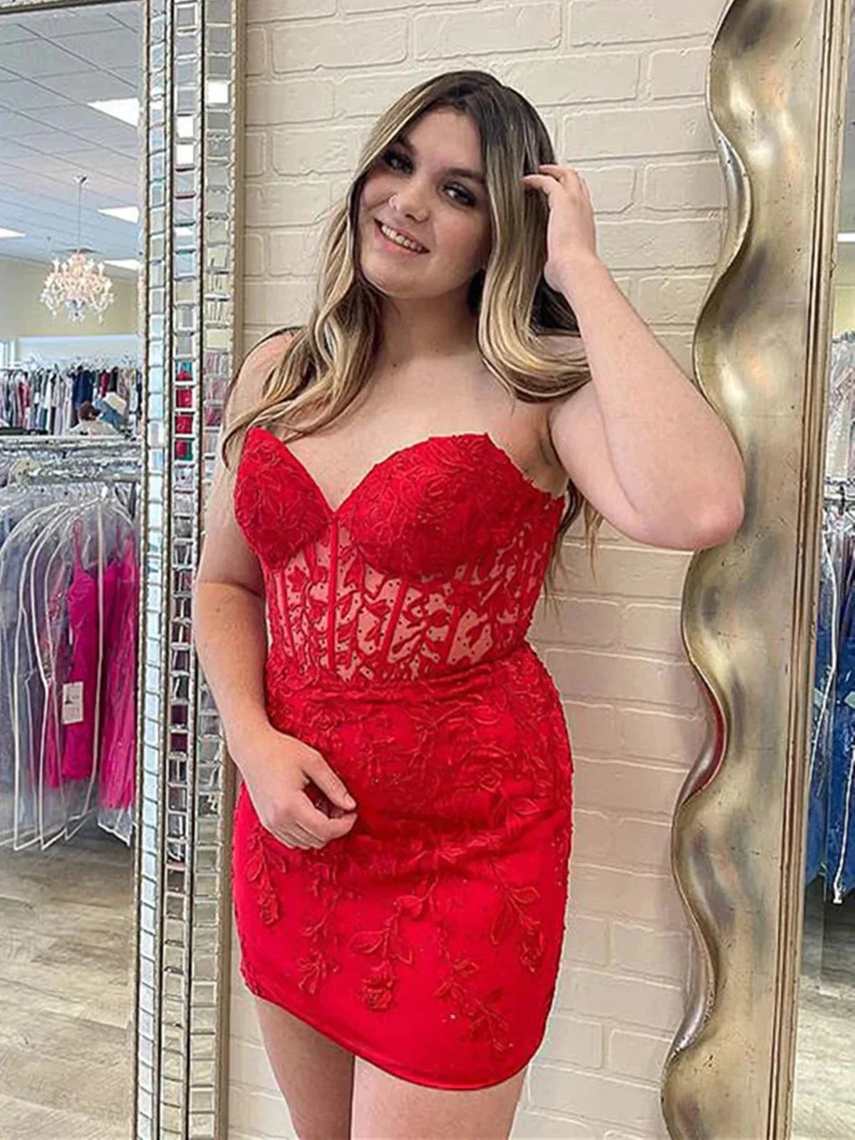 Short Mermaid Sweetheart Lace Prom Dress Red Homecoming Dresses by BIZTUNNEL