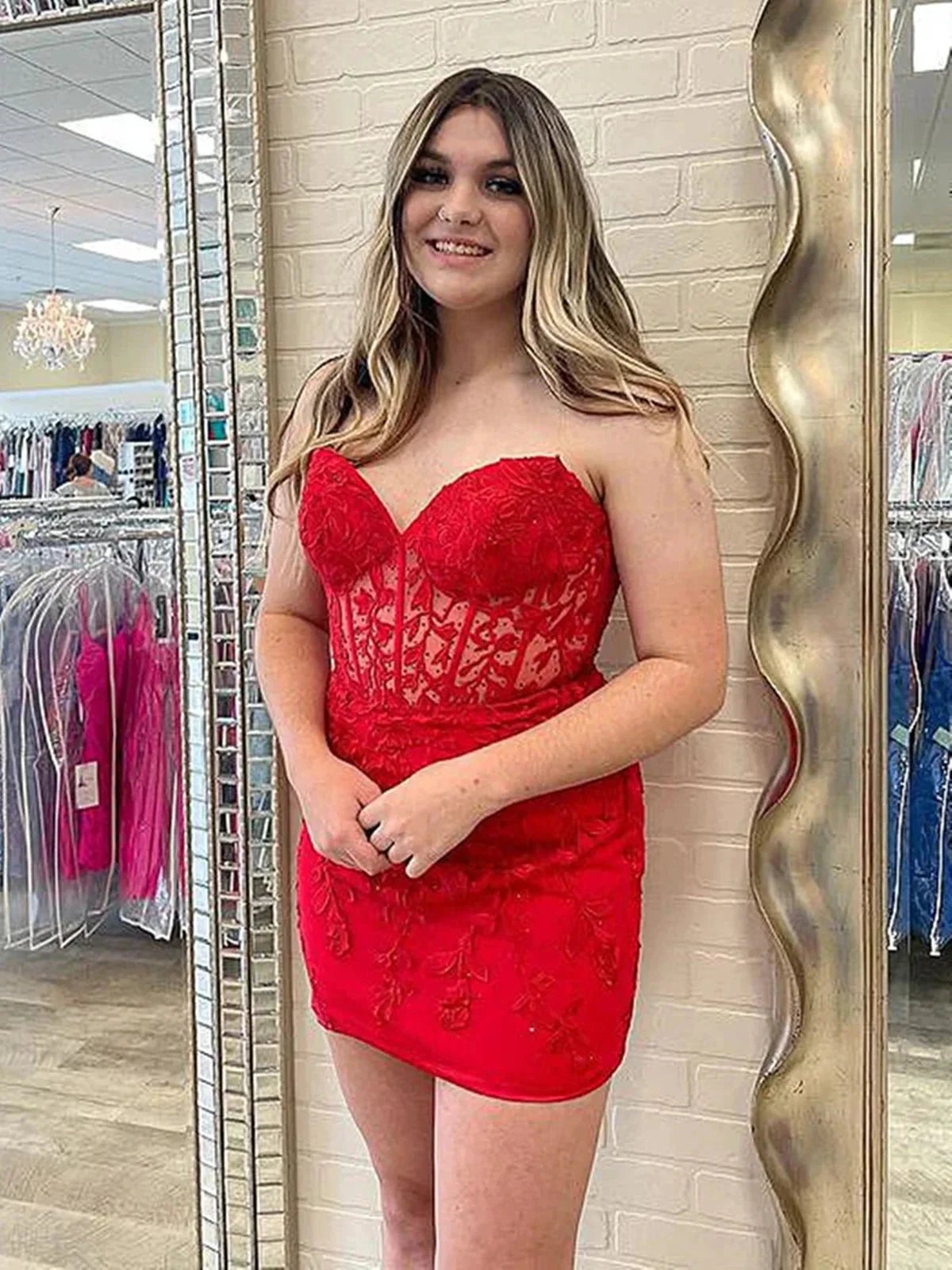 Short Mermaid Sweetheart Lace Prom Dress Red Homecoming Dresses by BIZTUNNEL