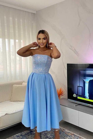 Vestido de fiesta corto de satén azul, sencillo, sin tirantes, corte A