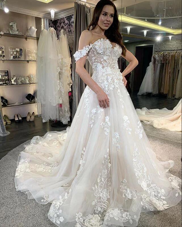 Simple Long A-line Tulle Off-the-Shoulder Lace Appliques Wedding Dress by BIZTUNNEL