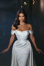 Simple Off-the-shoulder Satin A-line Sleeveless Wedding Dresses With Detachable Train