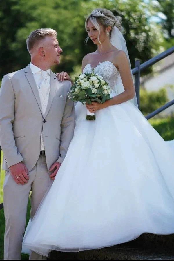 Simple Princess Long A-line Sleeveless Wedding Dresses With Lace by misshow.com