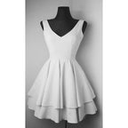 فساتين سهرة قصيرة بسيطة برقبة على شكل حرف V من الساتان جميلة لحفلات العودة إلى المنزل PD084