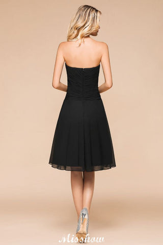 Vestido mini de dama de honor sin mangas de etiqueta negra para ocasiones especiales