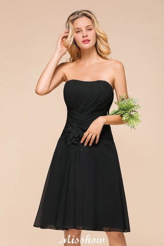 Vestido mini de dama de honor sin mangas de etiqueta negra para ocasiones especiales