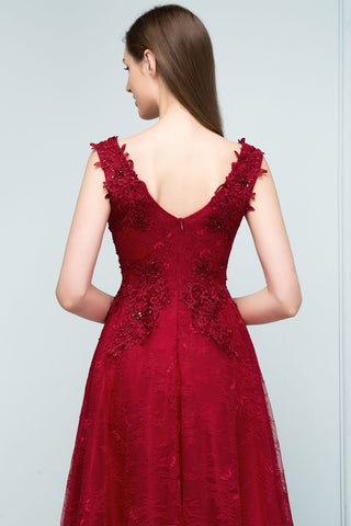 Ärmelloses A-Linien-Ballkleid mit Spitzenapplikationen und V-Ausschnitt und Kristallen