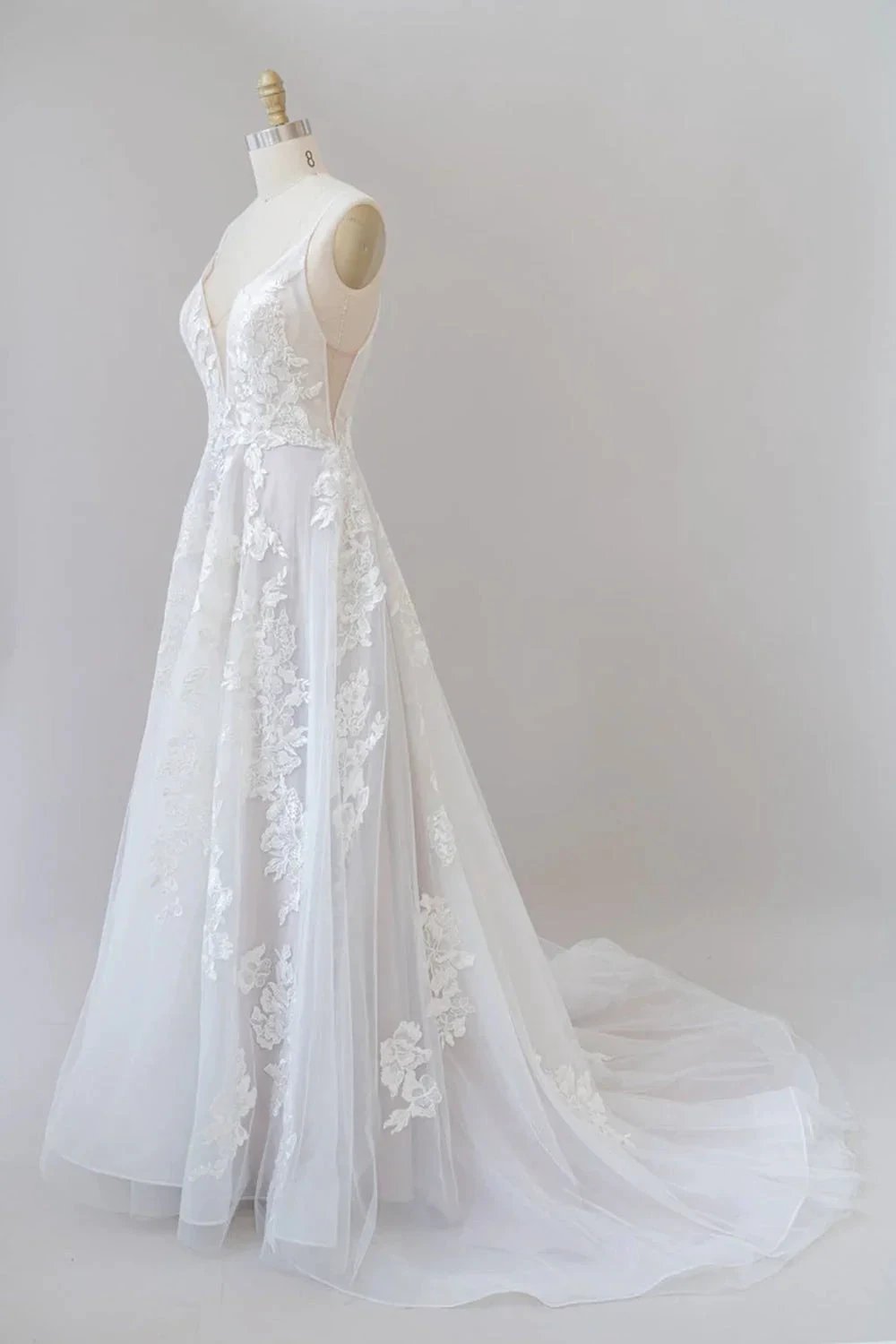 Spaghetti Strap Lace Appliques Tulle Wedding Dress by misshow.com