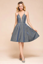 Abito Mini da Festa in Seta Luminosa con Doppio Scollo a V, Senza Maniche, per Ritorno a Casa