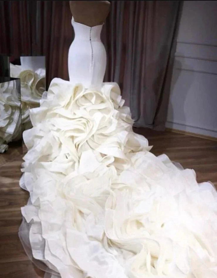Stunning Strapless Organza Tiered Piping Mermaid Wedding Dress by misshow.com