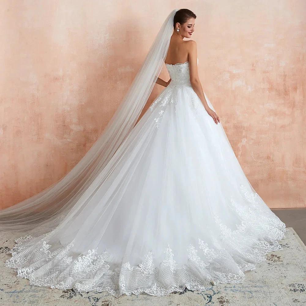 Stylish Long A-line Strapless Appliques Tulle Wedding Dress by BIZTUNNEL