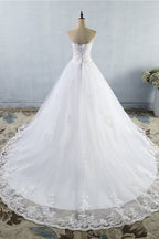 Stylish Strapless Sweetheart A-Line Wedding Dress Sleeveless Appliques Bridal Gowns (ZD17460)