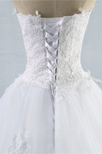 Stylish Strapless Sweetheart A-Line Wedding Dress Sleeveless Appliques Bridal Gowns (ZD17460)