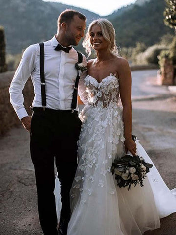 Sweetheart Neck Tulle Wedding Dresses Appliqued Wedding Gowns   WD327