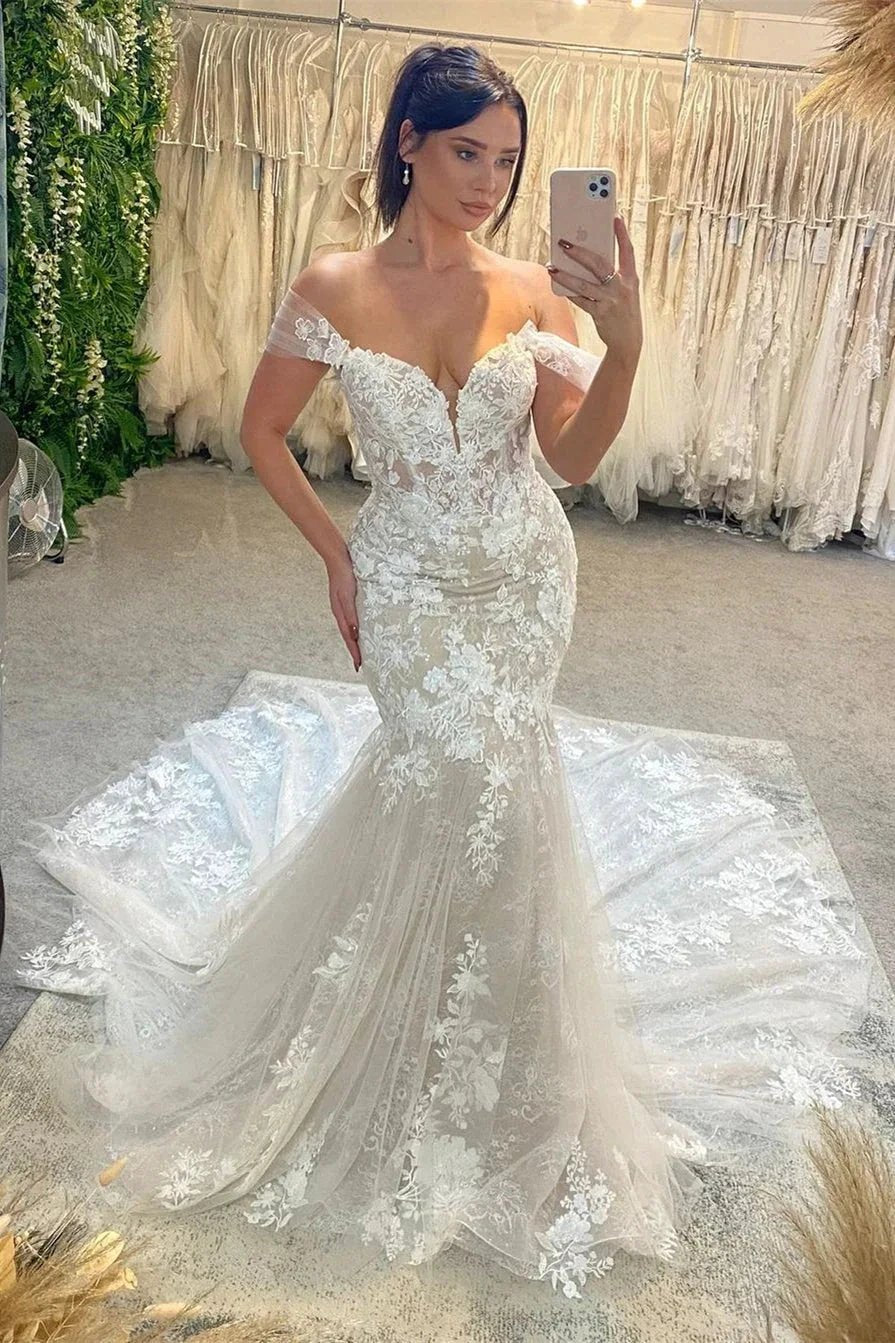 Trendy Floor Length Sweetheart Sleeveless Off-The-Shoulder Lace Wedding Dress with Chapel Train by misshow.com