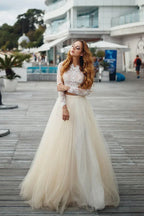 Robe de mariée longue en dentelle et tulle à jupe évasée deux pièces avec manches