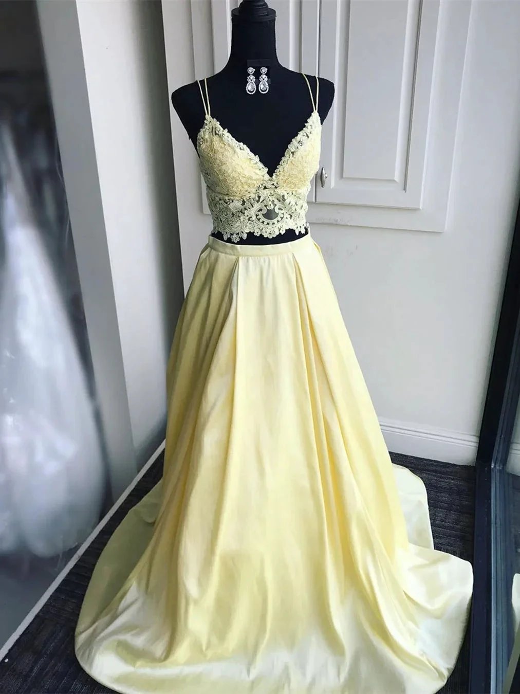Two Pieces V Neck Lace Satin Spaghetti Straps Long Formal Prom Dresses by BIZTUNNEL