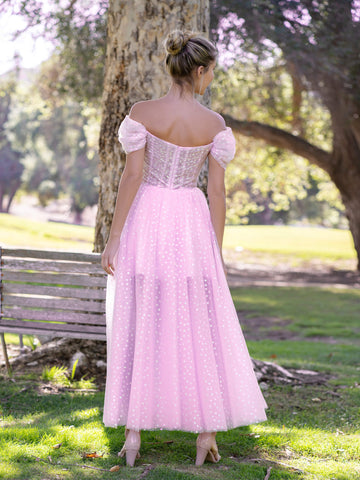 Vestido de fiesta de tul largo con cuello alto y escote corazón