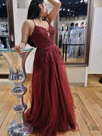 Vestido largo de fiesta de encaje burdeos sin espalda y escote en V, vestido formal de noche largo de encaje rojo vino