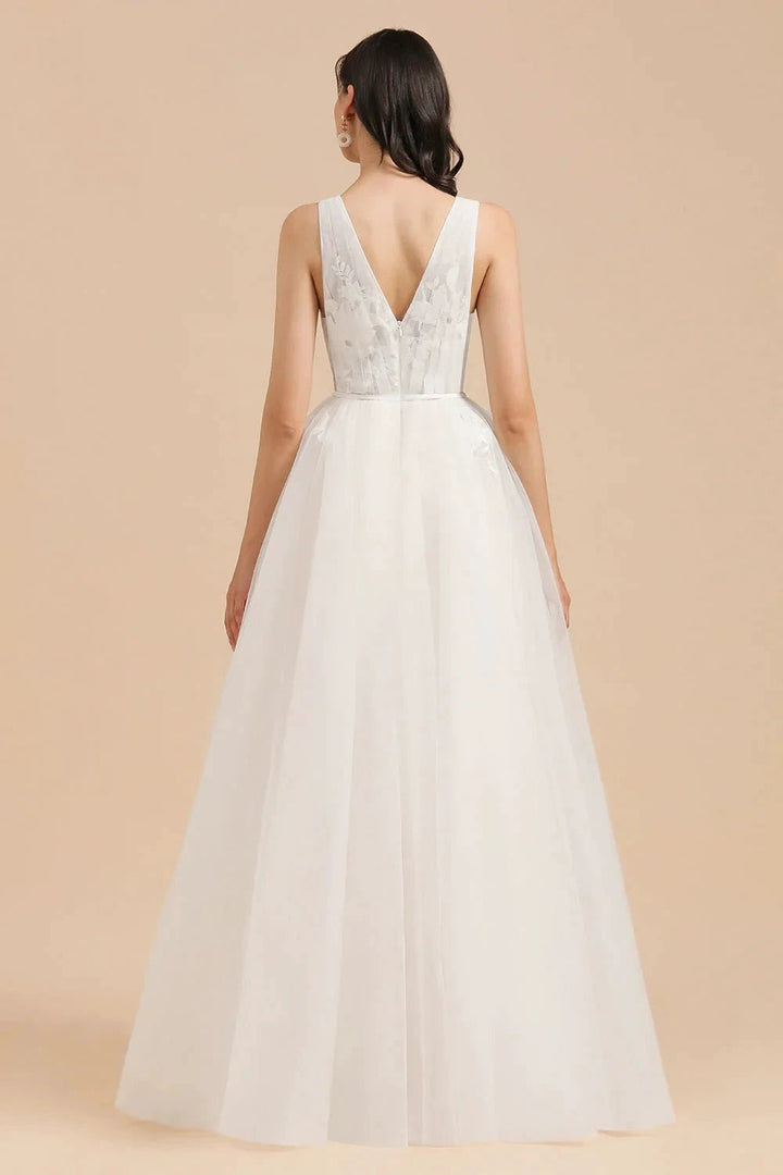 V-Neck Tulle Lace Appliques Simple Wedding Dress Garden Wedding Gowns Floor Length by misshow.com