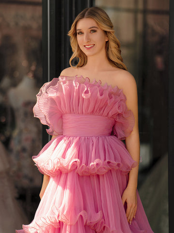 Vanessa | Vestido de fiesta rosa sin tirantes, corte A, de tul arrugado y capas