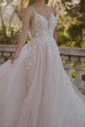 Vintage A-Line Lace Sweetheart Sleeveless White Wedding Dresses With Appliques by misshow.com