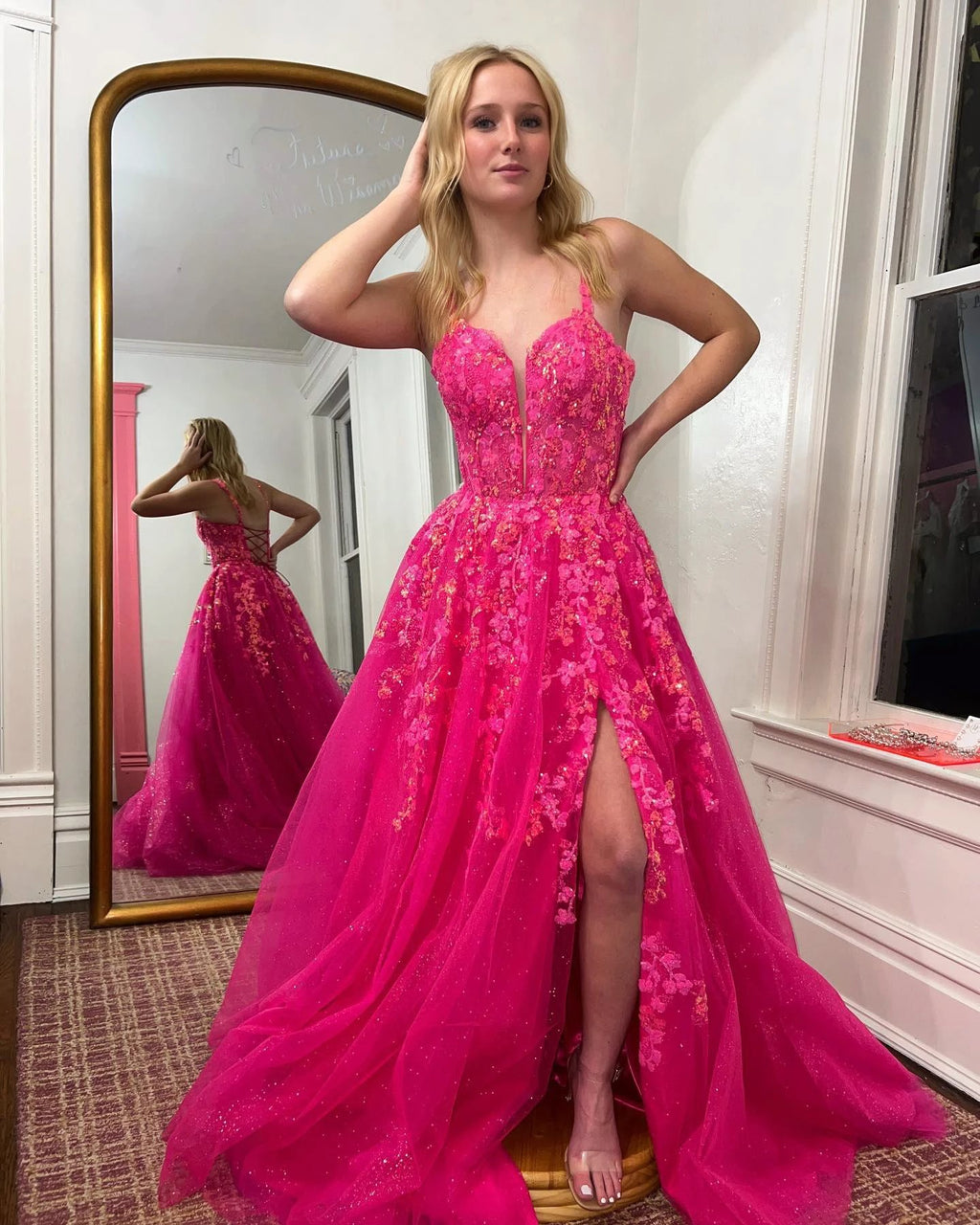 Vintage A-Line Tulle Spaghetti Straps Sleeveless Prom Dresses With Appliques Split Front by misshow.com