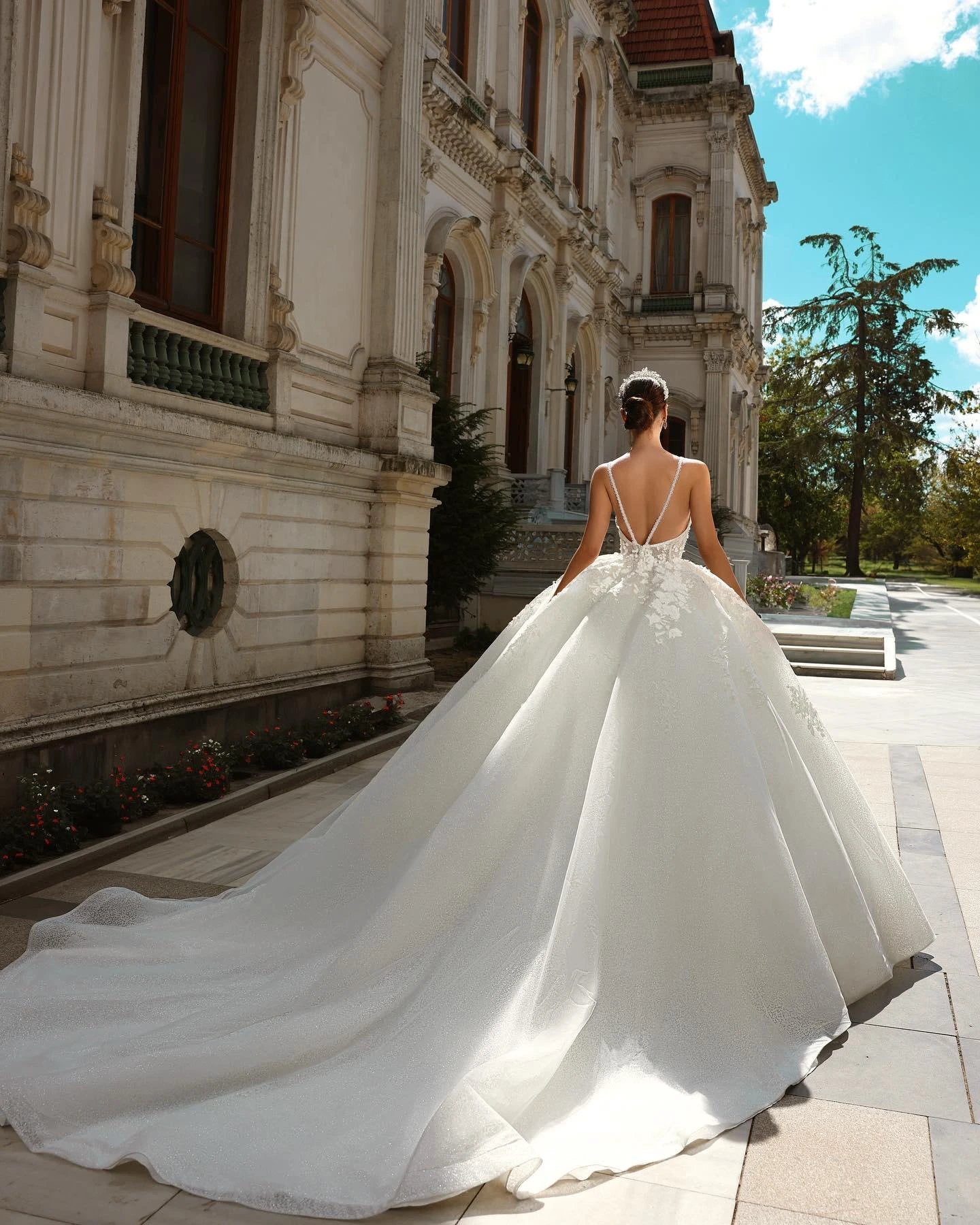 Vintage Ball Gown Lace Spaghetti Straps Sleeveless White Wedding Dress With Appliques Train by misshow.com