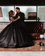 Vintage Princess Black Wedding Dresses with Sleeves
