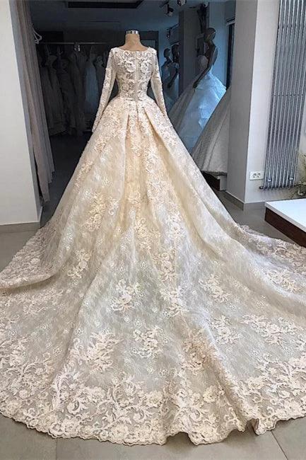 Vintage wedding dress with lace | Wedding dress with sleeves by misshow.com