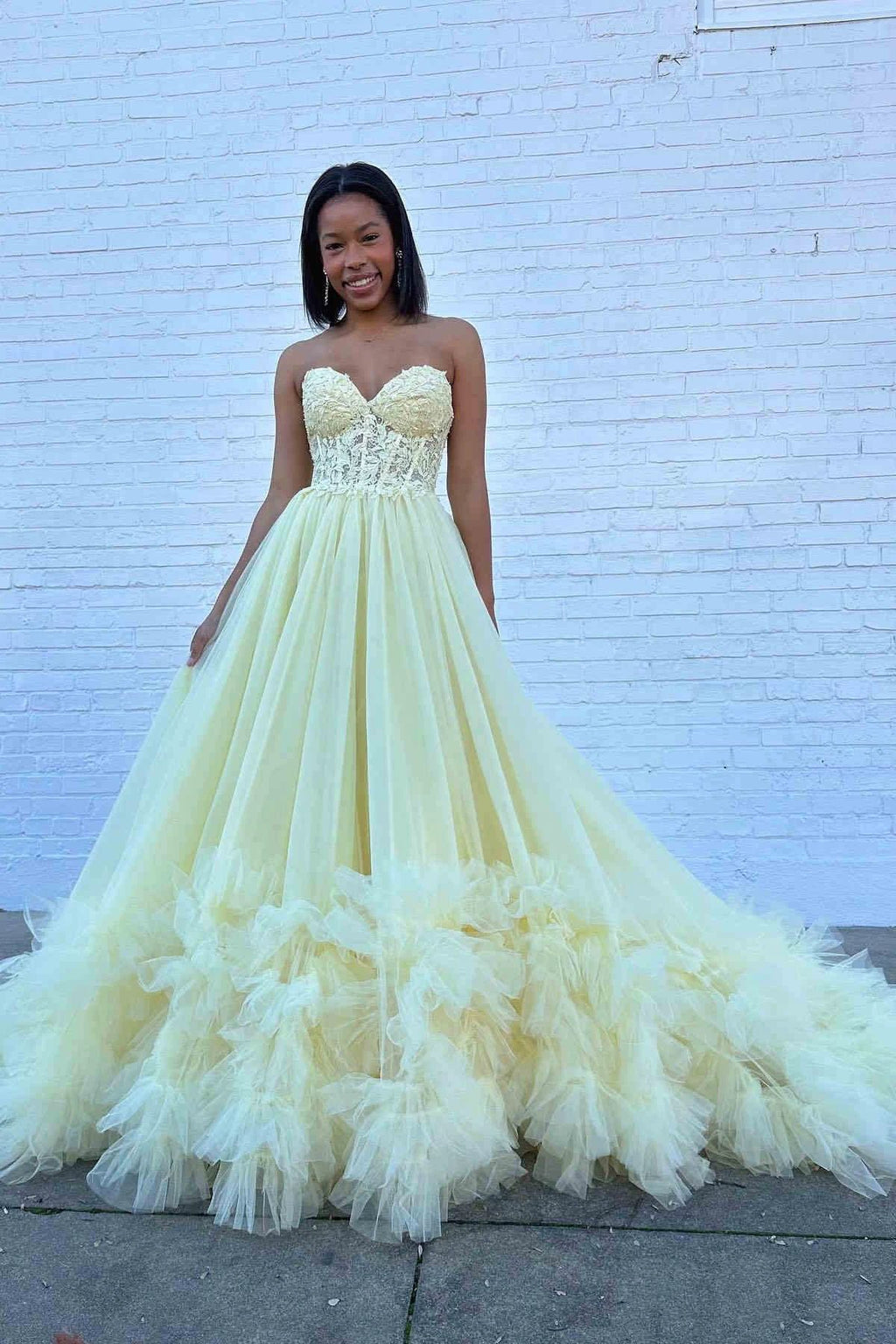 Romy | Red Tulle Appliques Sweetheart Ruffle Long Prom Dress by KissProm